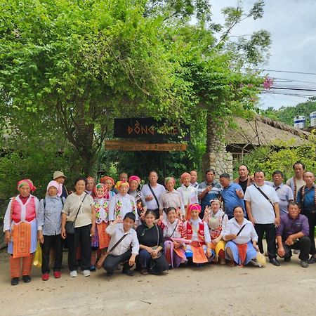 Dong Que Homestay-Tours-Motorbike, Car Rental, Hiking ها جيانج المظهر الخارجي الصورة