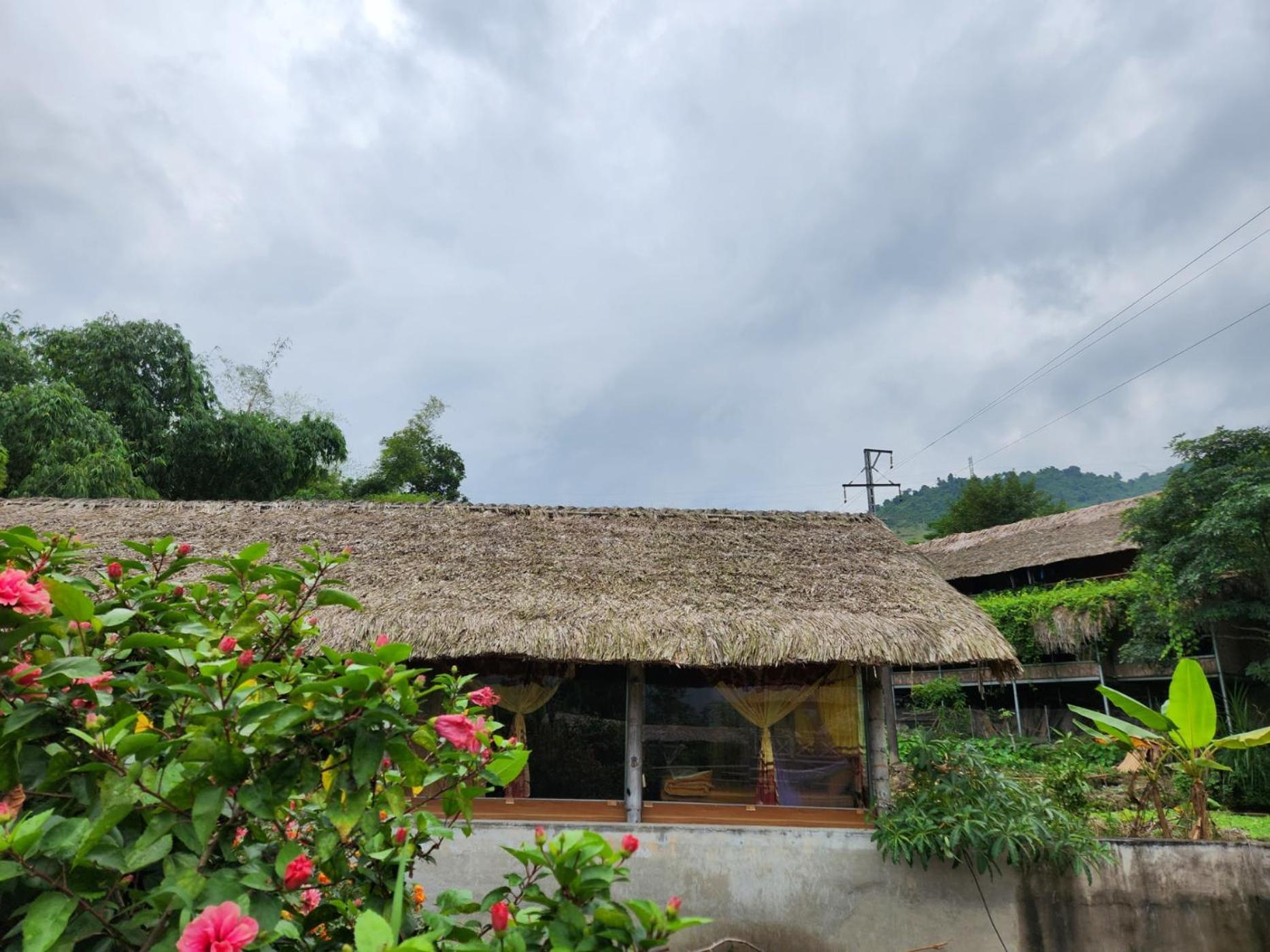 Dong Que Homestay-Tours-Motorbike, Car Rental, Hiking ها جيانج المظهر الخارجي الصورة
