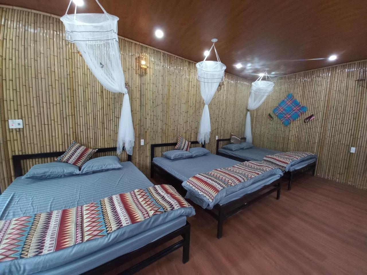 Dong Que Homestay-Tours-Motorbike, Car Rental, Hiking ها جيانج المظهر الخارجي الصورة